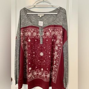 Suzanne Betro long sleeve red print top. 4X